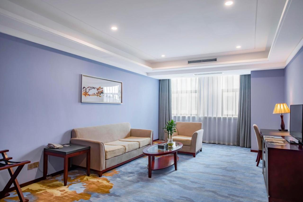 Novotel Guiyang Panjiang Εξωτερικό φωτογραφία